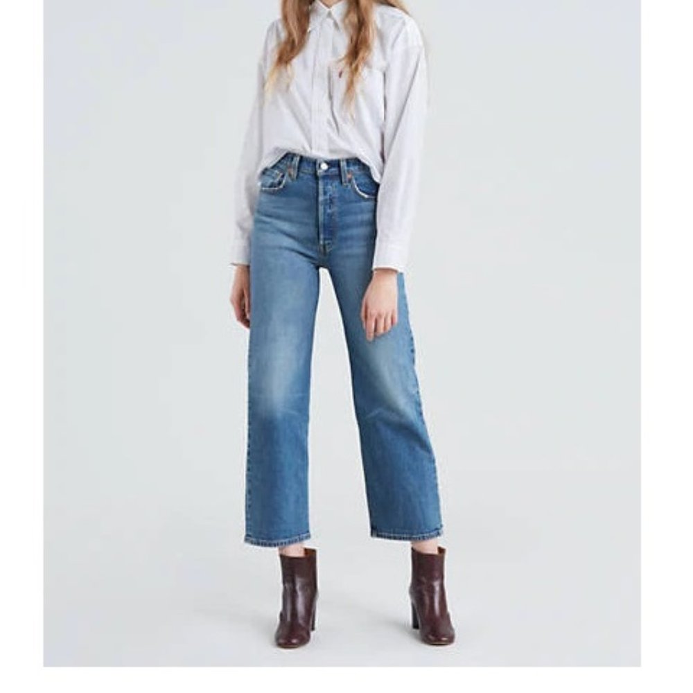 Levi's Ribcage Straight Ankle Jeans Size 28